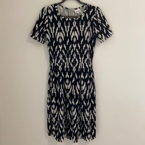 LuLaRoe Amelia dress with pockets